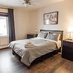Downtown - Rooftop Patio - Free Shuttle To Ski Mountain